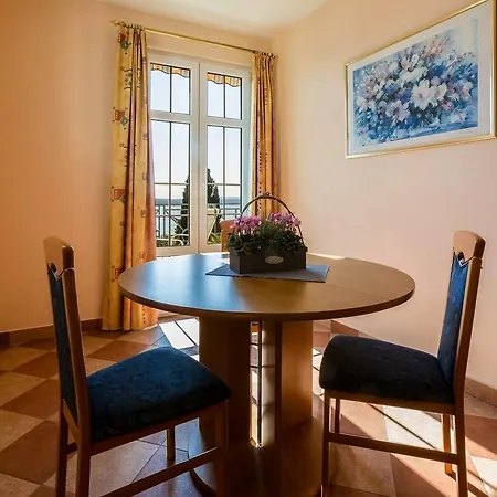 Roza Ap5 Apartman